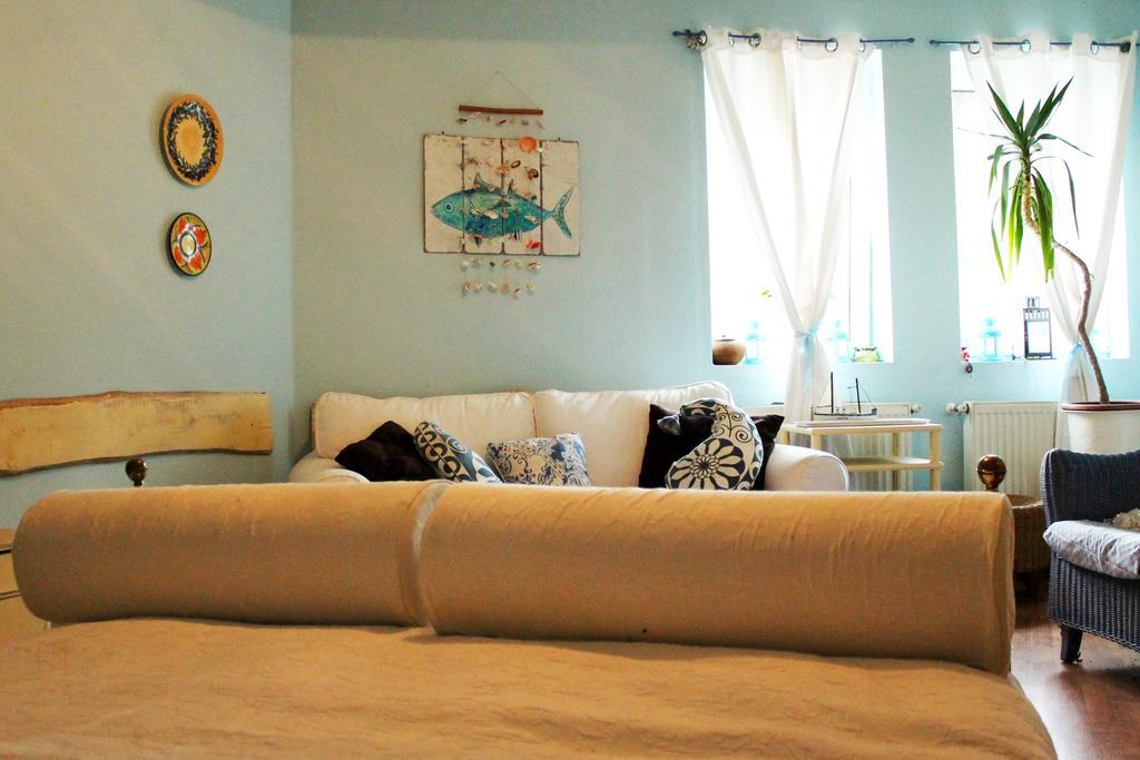 Best View Small House Free Parking Self Check-In Budapest Bagian luar foto